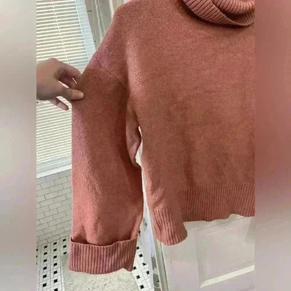 VILA Pink Turtleneck Sweater - Picture 4 of 9